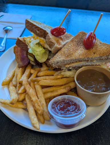 Photo of Don's Diner - 80 Vic Turner Airport Rd, Dawson Creek, BC V1G 0G1
